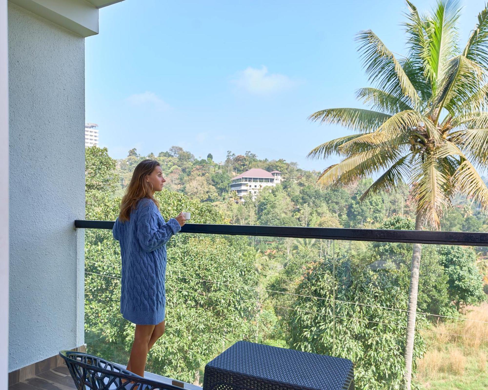 Velvet Revive Munnar Hotel Exterior foto